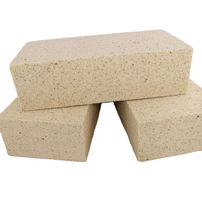 Leichtgewichtes Siliziumziegel mit hohem SiC-Gehalt für Schmelz- und Isolierkockenofen