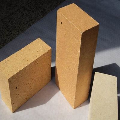 45% Aluminiumoxid SK34 Feuerschlamm feuerfeste Ziegel für Pizzaöfen 0,1% MgO-Gehalt