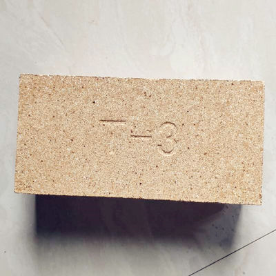 Massendichte Tonziegel Kalzinierter Kaolin Sk32 Sk34 Ziegel mit ISO9001-Zertifikat 2008