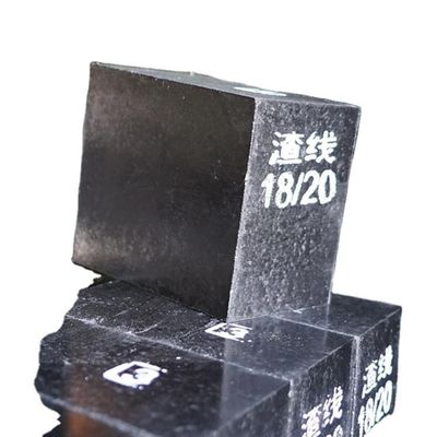Hohe Widerstandsfähigkeit Magnesia Carbon Refractory Brick Produktion mit SiC-Gehalt 1,2-1,4%