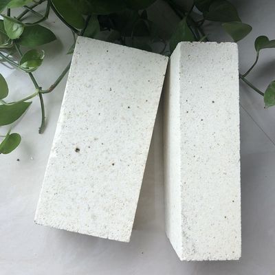 SiC-Gehalt % Internationale Standard-Mullite-Dämmungsbrennsteine für industrielle Backlining OEM