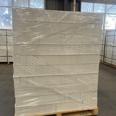 Aluminium-Hohlkugel Isolierende Feuerfestziegel Al2O3 85-99% SiO2-Gehalt % 0,15-15