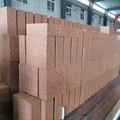 Fe2O3 4-5% Magnesium-Eisen Rohstoff BOF Magnesium-Kohlenstoffziegel für hochwertigen Stahl