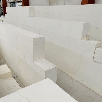 Internationale Norm Weißer Hochaluminiumblock für heißen Hochofen und Glasöfen