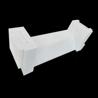 2% scheinbare Porosität geschmolzener Aluminiumblock für Glas Ofen Lippe Stein Ziegel Hohe Reinheit