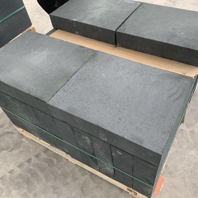 Anpassungsfähiger Sinter Aluminiumchrom Korundziegel für Zinkschmelzofen